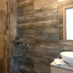 Delta Villa's